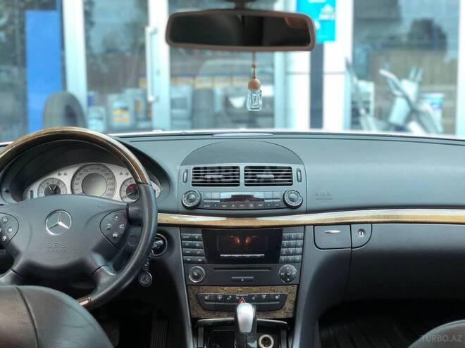 Mercedes E 320 2003, 310,000 km - 3.2 л - Lənkəran