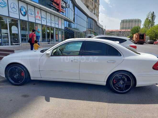 Mercedes E 240 2003, 330,000 km - 2.6 l - Bakı