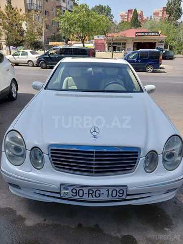 Mercedes E 240 2003, 330,000 km - 2.6 l - Bakı