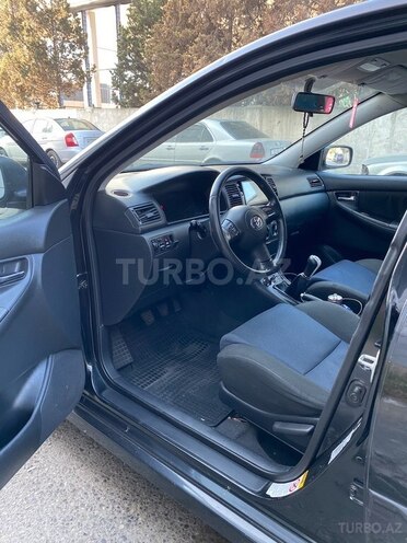 Toyota Corolla 2005, 290,000 km - 1.4 л - Bakı