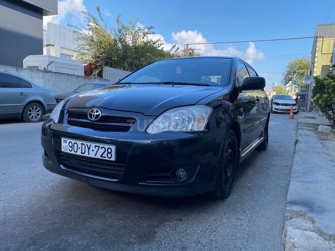 Toyota Corolla 2005, 290,000 km - 1.4 л - Bakı