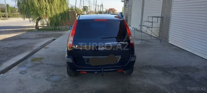 Ford Fusion 2006, 353,000 km - 1.2 l - Xaçmaz