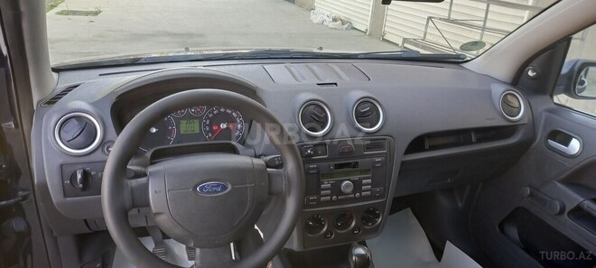 Ford Fusion 2006, 353,000 km - 1.2 l - Xaçmaz