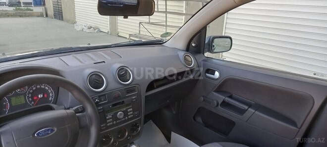 Ford Fusion 2006, 353,000 km - 1.2 l - Xaçmaz