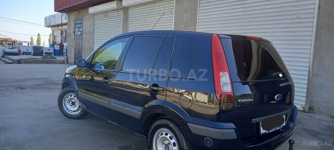 Ford Fusion 2006, 353,000 km - 1.2 l - Xaçmaz