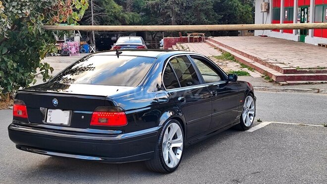 BMW 525 2000, 325,000 km - 2.5 l - Bakı