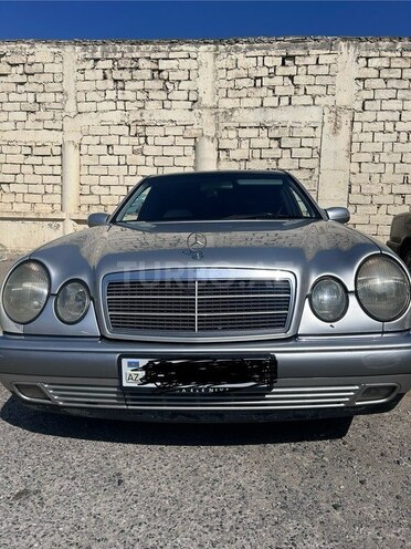 Mercedes E 200 1998, 295,547 km - 2.0 l - Bakı