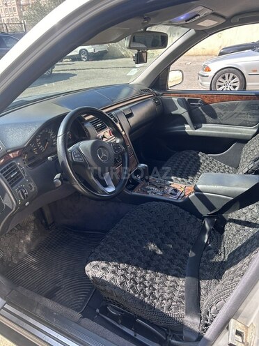 Mercedes E 200 1998, 295,547 km - 2.0 l - Bakı