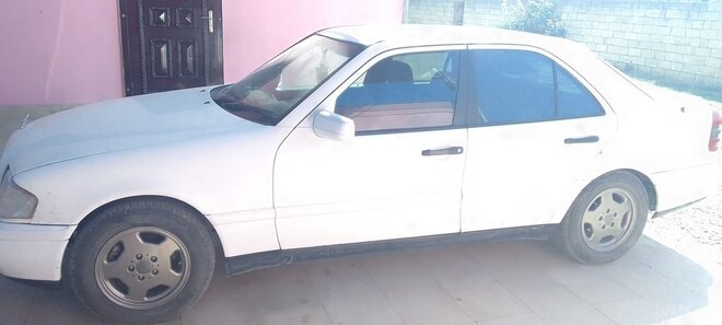 Mercedes C 180 1994, 400,000 km - 1.8 л - Şirvan