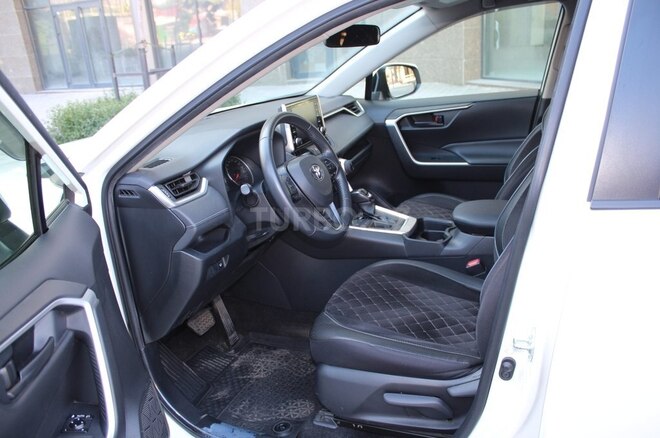 Toyota RAV4 2021, 46,591 km - 2.0 l - Bakı