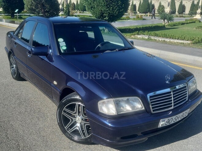 Mercedes C 200 1999, 268,000 km - 2.0 l - Gəncə