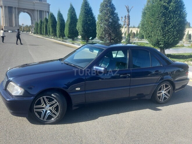 Mercedes C 200 1999, 268,000 km - 2.0 l - Gəncə
