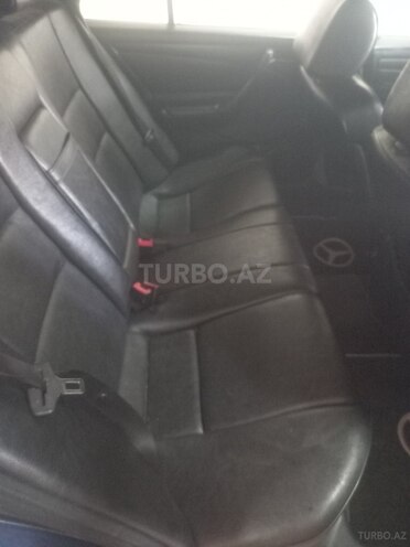 Mercedes C 200 1999, 268,000 km - 2.0 l - Gəncə
