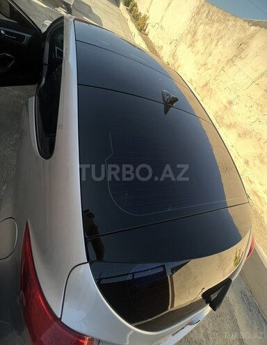 Hyundai Veloster 2011, 145,000 km - 1.6 l - Bakı