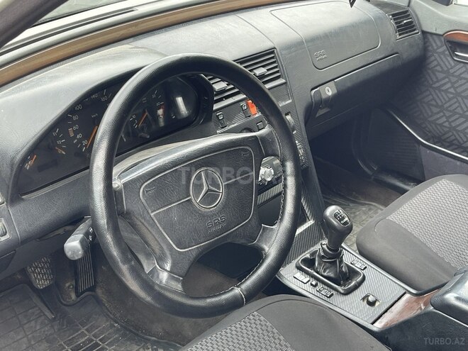 Mercedes C 180 1995, 214,578 km - 1.8 l - Bakı