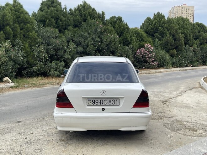 Mercedes C 180 1995, 214,578 km - 1.8 l - Bakı