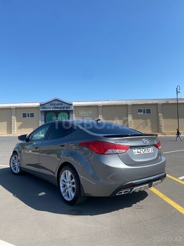 Hyundai Elantra 2013, 220,480 km - 1.8 л - Naxçıvan