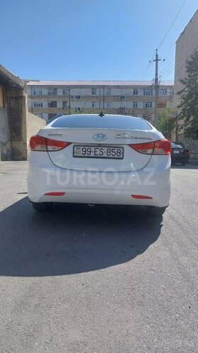 Hyundai Elantra 2013, 163,579 km - 1.6 l - Göyçay