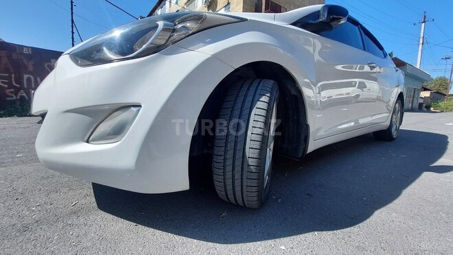 Hyundai Elantra 2013, 163,579 km - 1.6 l - Göyçay