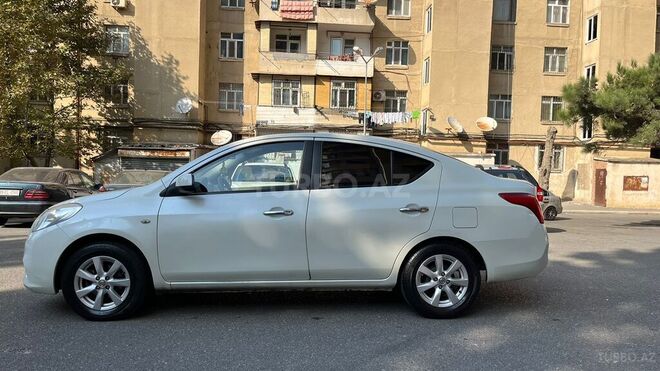 Nissan Sunny 2013, 191,000 km - 1.5 l - Bakı