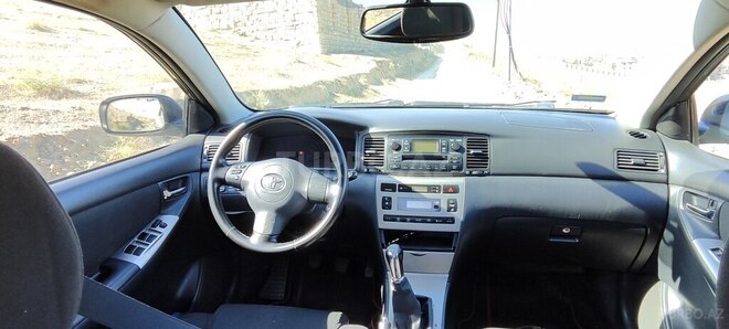 Toyota Corolla 2005, 238,000 km - 1.4 l - Bakı