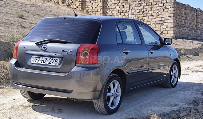 Toyota Corolla 2005, 238,000 km - 1.4 l - Bakı