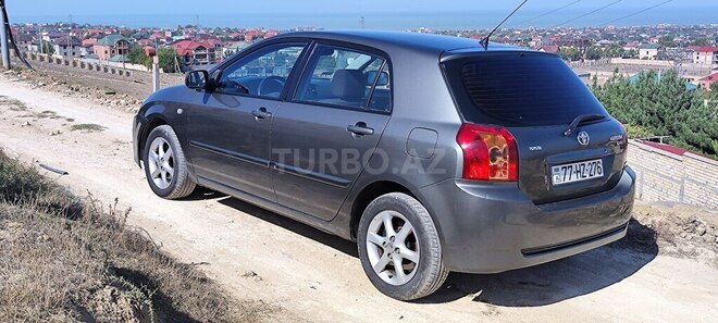 Toyota Corolla 2005, 238,000 km - 1.4 l - Bakı