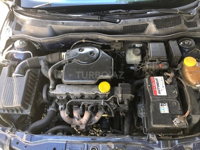Opel Astra 1998, 300,000 km - 1.6 l - Bakı
