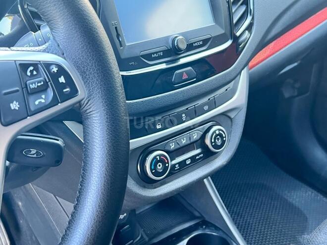 LADA (VAZ) Vesta SW Cross 2019, 84,000 km - 1.8 л - Gəncə