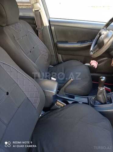 Toyota Corolla 2006, 193,000 km - 1.4 l - Bakı