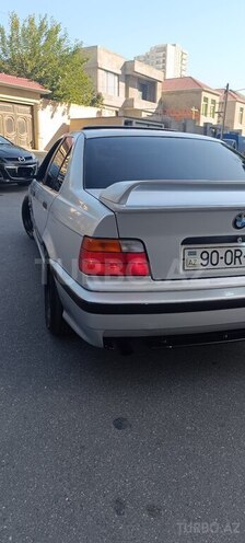 BMW 320 1997, 399,000 km - 2.0 l - Bakı