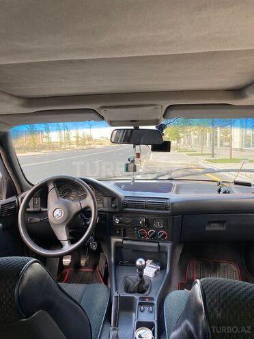 BMW 520 1989, 400,000 km - 2.0 l - Bakı