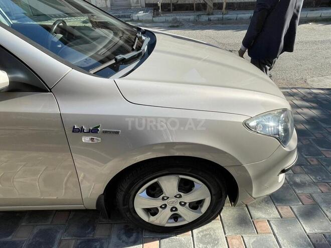 Hyundai i30 2009, 256,000 km - 1.6 l - Bakı