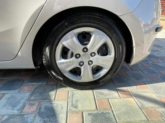 Hyundai i30 2009, 256,000 km - 1.6 l - Bakı