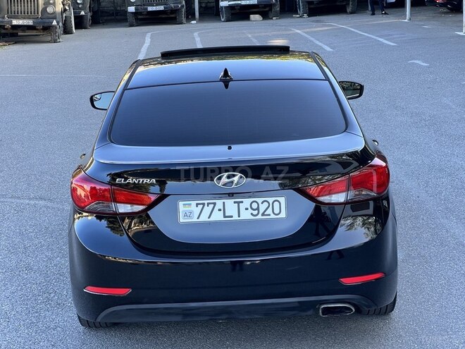 Hyundai Elantra 2015, 169,000 km - 2.0 l - Bakı
