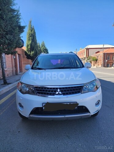 Mitsubishi Outlander 2008, 260,000 km - 3.0 l - Gəncə