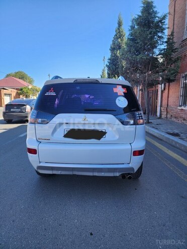Mitsubishi Outlander 2008, 260,000 km - 3.0 l - Gəncə
