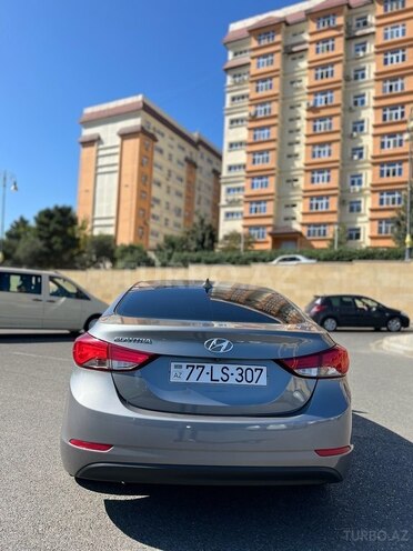 Hyundai Elantra 2014, 215,652 km - 1.8 l - Bakı