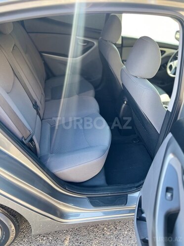 Hyundai Elantra 2014, 215,652 km - 1.8 l - Bakı