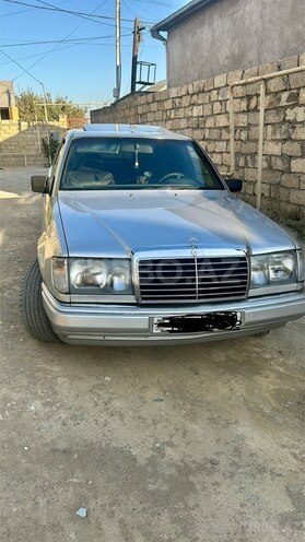 Mercedes E 200 1993, 445,000 km - 2.0 l - Bakı