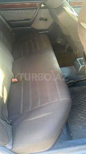 Mercedes E 200 1993, 445,000 km - 2.0 l - Bakı