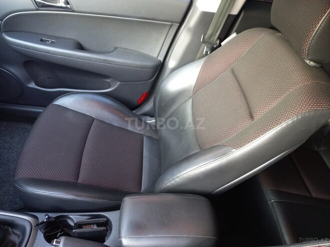 Hyundai i30 2010, 211,321 km - 1.6 l - Bakı