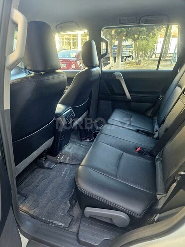 Toyota Prado 2013, 146,144 km - 2.7 l - Bakı