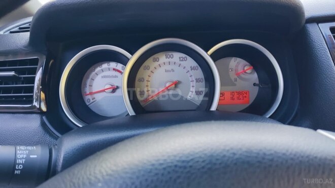 Nissan Tiida 2011, 107,000 km - 1.5 л - Bakı