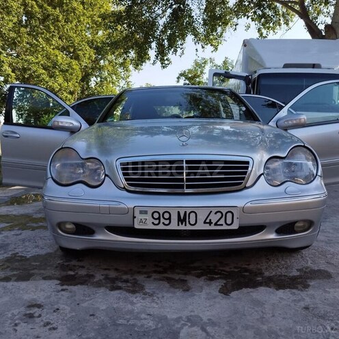 Mercedes C 200 2001, 324,852 km - 2.0 l - Ağcabədi