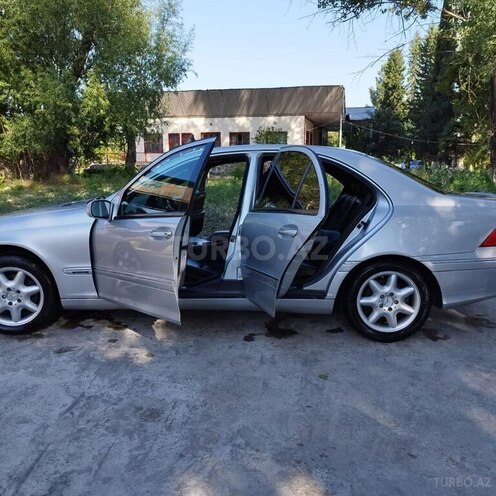 Mercedes C 200 2001, 324,852 km - 2.0 l - Ağcabədi