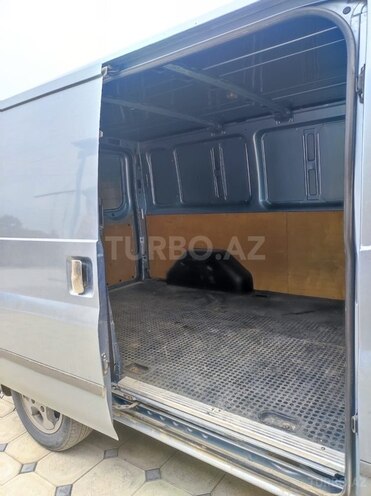 Ford Transit 2006, 240,000 km - 2.2 l - Xudat