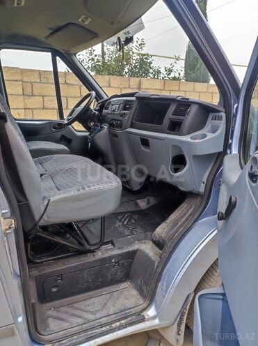 Ford Transit 2006, 240,000 km - 2.2 l - Xudat