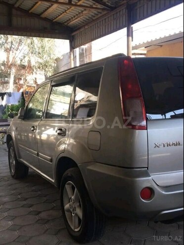 Nissan X-Trail 2003, 200,000 km - 2.0 l - Bakı