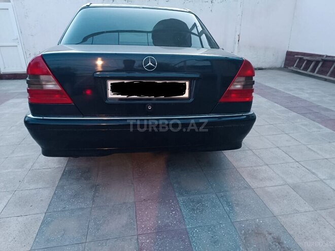 Mercedes C 180 1997, 12,000 km - 1.8 l - Salyan